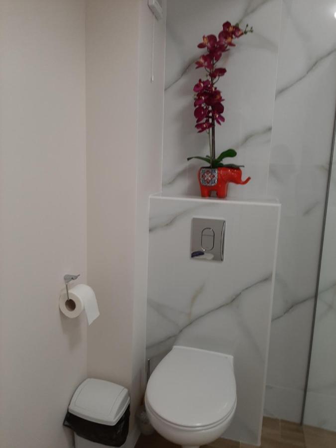 Serrenity Aparthotel Sea View Luxury Tower Navodari Ngoại thất bức ảnh